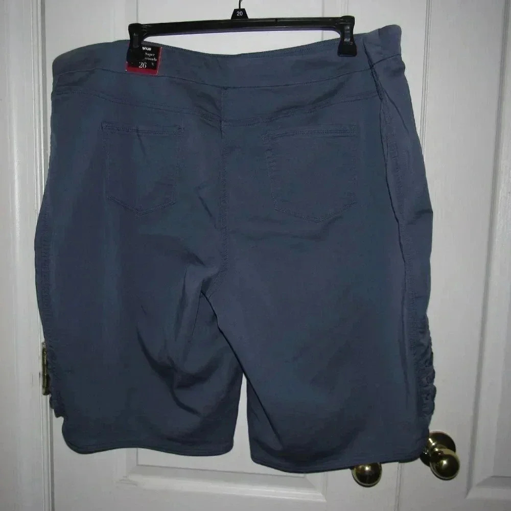 NWT AVENUE Cotton Super Stretch Gray Bermuda Shorts Plus Size 26 (13” inseam) - Picture 3 of 5